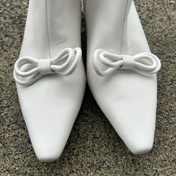 NEW IVY CITY CO White Ankle Boots - Picture 5 of 16